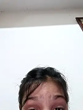 Snapshot of Riyu_05 chatting on February 15, 7:16 am Riyu 05 online show from February 15, 7:16 am