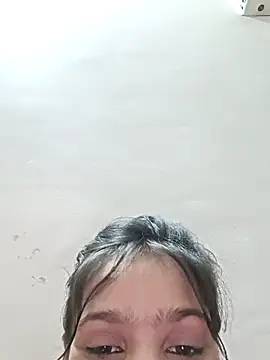 Snapshot of Riyu_05 chatting on February 17, 9:46 am Riyu 05 online show from February 17, 9:46 am