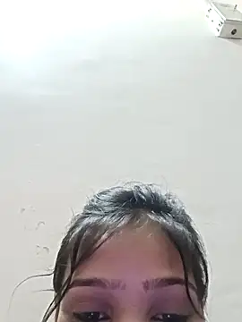 Snapshot of Riyu_05 chatting on February 18, 9:54 am Riyu 05 online show from February 18, 9:54 am