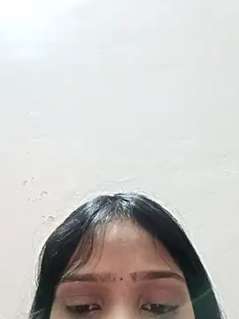 Snapshot of Riyu_05 chatting on February 21, 10:39 am Riyu 05 online show from February 21, 10:39 am