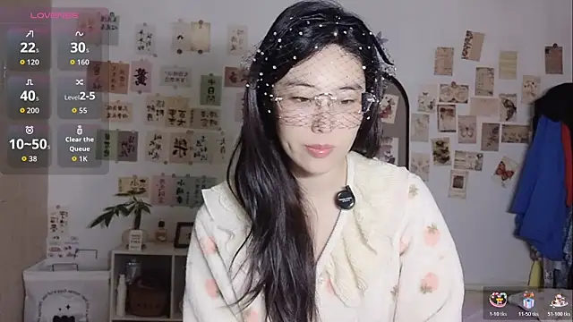 Snapshot of alisa-520 chatting on October 26, 1:06 pm alisa-520 online show from October 26, 1:06 pm