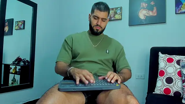 SamirHazard97 online show from December 10, 2:16 am