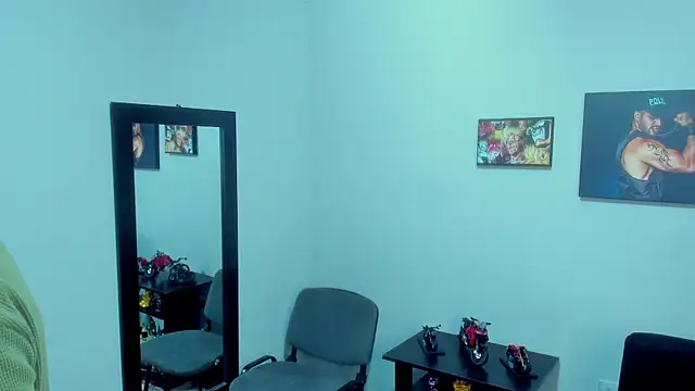 SamirHazard97 online show from January 4, 9:52 pm