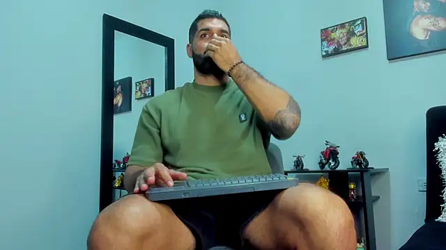 SamirHazard97 online show from January 5, 1:56 am