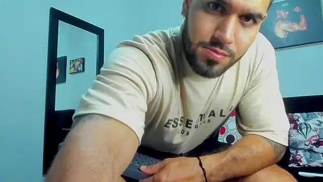 SamirHazard97 online show from January 13, 9:31 pm