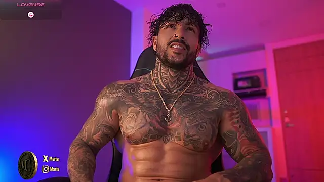 Snapshot of mariano_costa chatting on January 18, 4:27 am mariano costa online show from January 18, 4:27 am