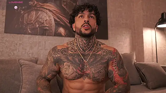 Snapshot of mariano_costa chatting on February 2, 2:21 am mariano costa online show from February 2, 2:21 am