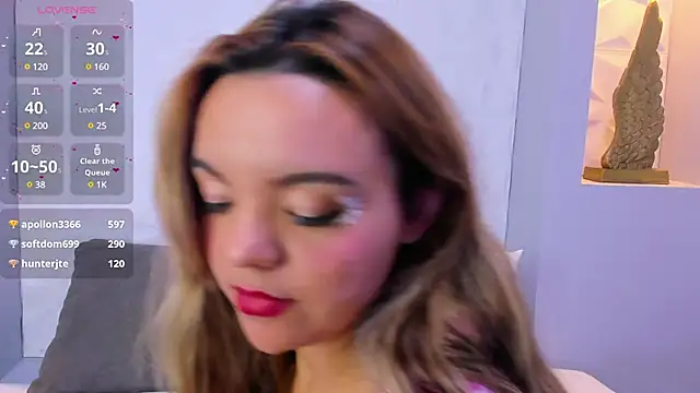 EmilyRouss  online show from February 1, 1:34 am