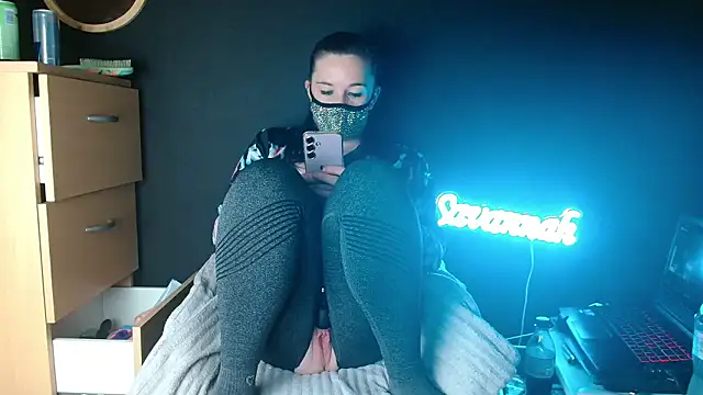 GreyXSavannah online show from January 16, 11:03 am