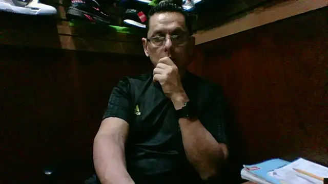 MarcusKelvin online show from October 24, 11:50 am