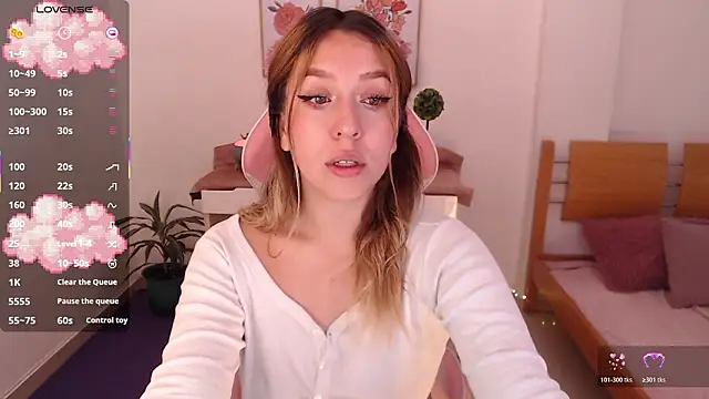 Dahlia  espresso online show from February 11, 9:09 pm