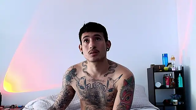 anika lowen02 online show from December 9, 5:30 pm