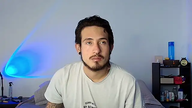 anika lowen02 online show from February 11, 3:29 pm