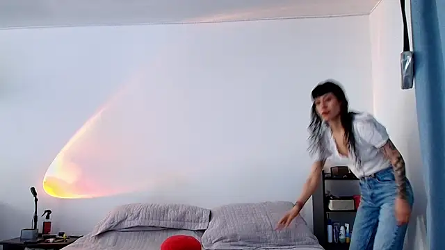 anika lowen02 online show from February 18, 3:21 pm