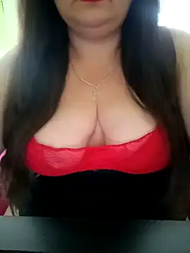 Anna   May online show from January 15, 9:56 am