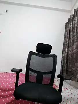 sanaya baby online show from March 31, 5:46 pm