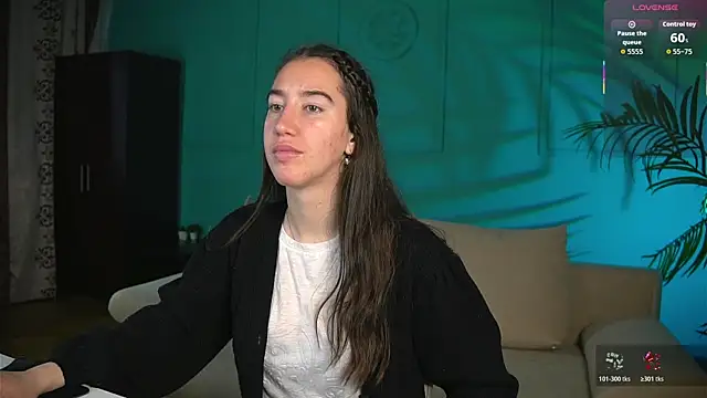 Belle Via online show from May 25, 3:51 pm