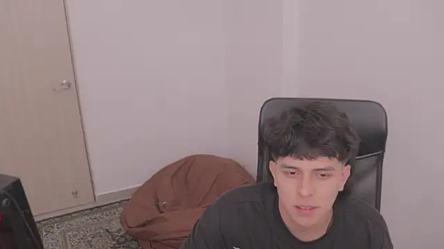 Tony Hoffa online show from December 1, 6:13 pm