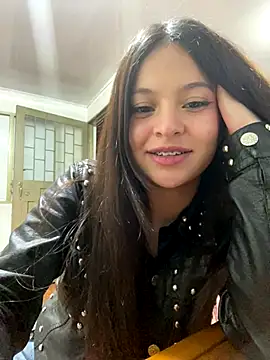 LucyEvans  online show from October 20, 5:41 am