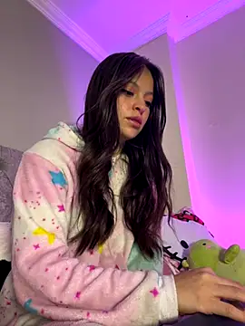 LucyEvans  online show from October 30, 2:46 am