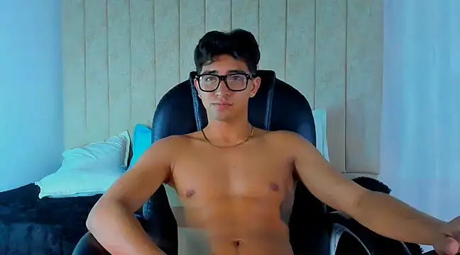 Snapshot of Muichiro_tokito1 chatting on February 22, 4:18 am Muichiro tokito1 online show from February 22, 4:18 am