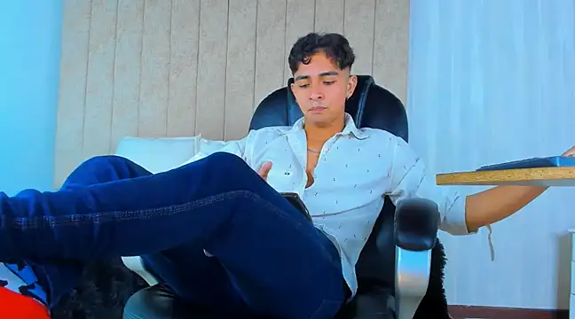 Muichiro tokito1 online show from February 27, 4:09 am