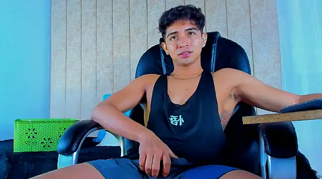 Snapshot of Muichiro_tokito1 chatting on March 12, 3:35 am Muichiro tokito1 online show from March 12, 3:35 am