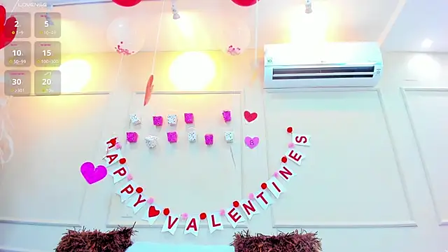 Snapshot of nahomygrey_ chatting on February 14, 1:23 am nahomygrey online show from February 14, 1:23 am