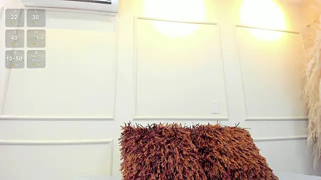 Snapshot of nahomygrey_ chatting on March 4, 9:11 pm nahomygrey online show from March 4, 9:11 pm