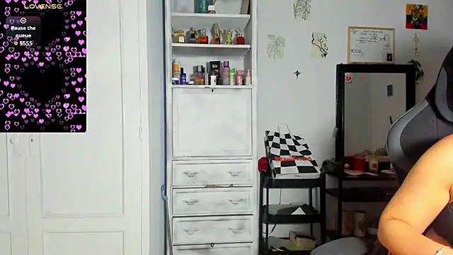 sammymoon online show from July 3, 5:03 am