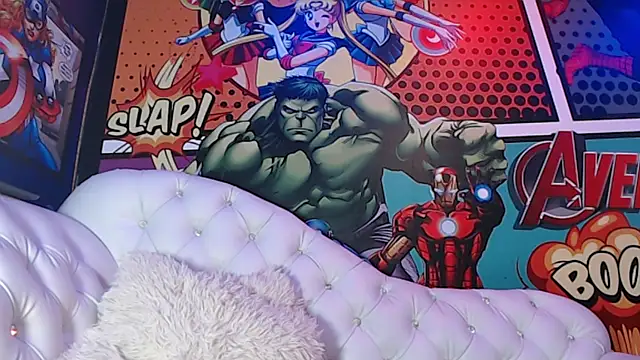 Snapshot of candy_hairy chatting on December 14, 4:07 am candy hairy online show from December 14, 4:07 am