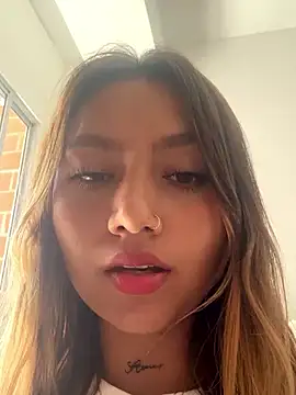 amanda-medrano1 online show from January 15, 5:15 pm