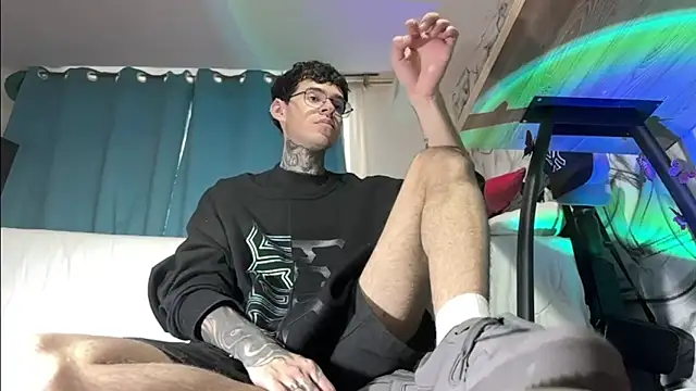 Saturno v online show from January 11, 10:51 am