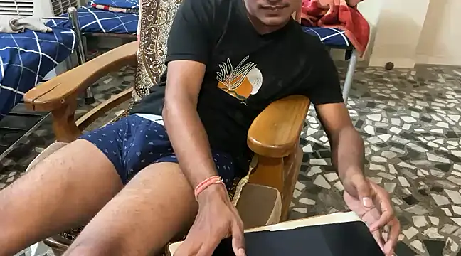 Snapshot of wild_x_predator chatting on January 3, 6:03 pm wild x predator online show from January 3, 6:03 pm