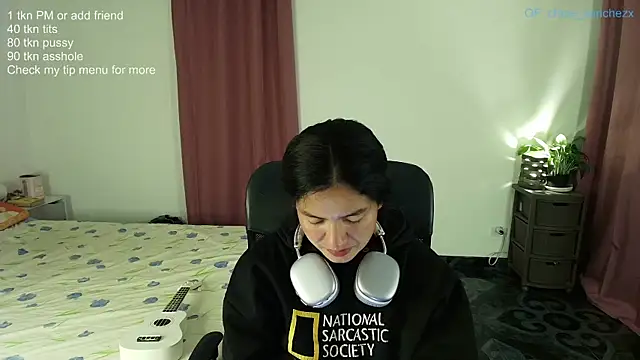 ChloeSanchezx online show from March 23, 1:20 am