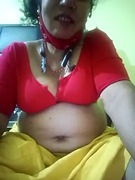 Snapshot of Riyaa_2024 chatting on December 6, 5:00 pm Riyaa 2024 online show from December 6, 5:00 pm
