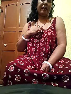 Snapshot of Riyaa_2024 chatting on December 24, 6:06 pm Riyaa 2024 online show from December 24, 6:06 pm