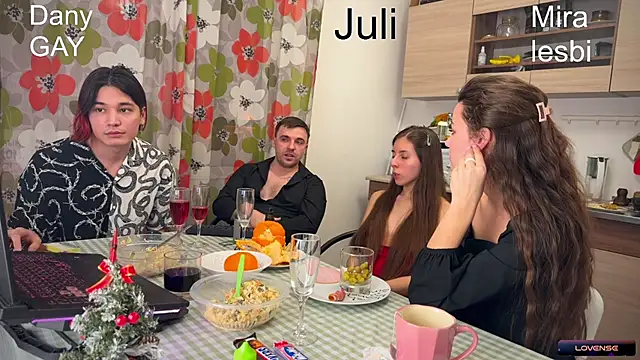 fcjuicy pussy online show from December 26, 7:27 pm