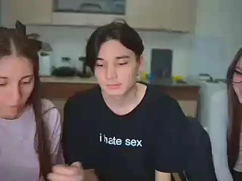 fcjuicy pussy online show from February 7, 5:51 pm