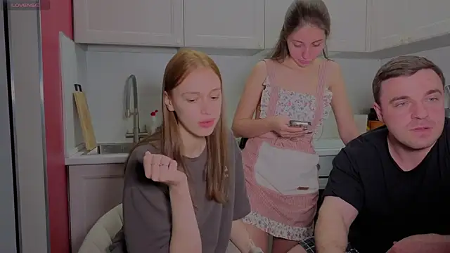 fcjuicy pussy online show from December 14, 1:05 pm