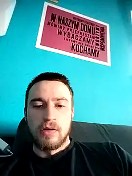 wariacik0024 online show from February 13, 8:17 am