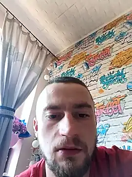 wariacik0024 online show from March 4, 10:32 am