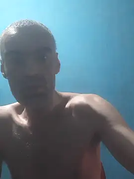 hugosafado333 online show from October 28, 5:00 am