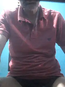 hugosafado333 online show from October 31, 3:51 am