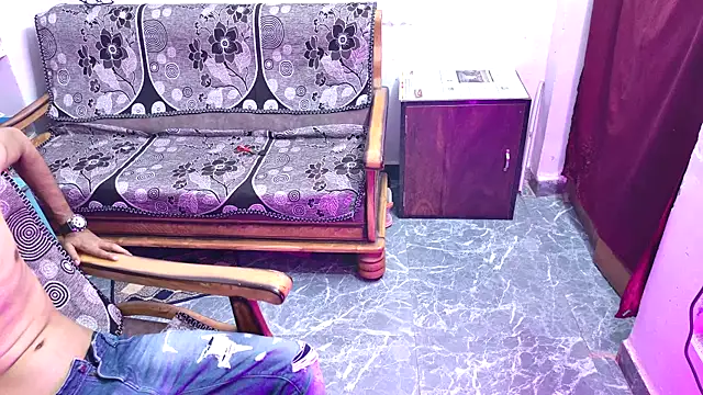 Habibi big b online show from October 24, 5:42 pm