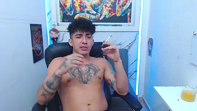 targuerian22 online show from November 22, 2:10 am