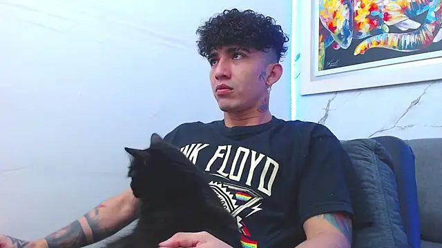 targuerian22 online show from December 22, 2:08 am