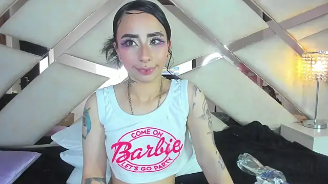 hanna  azumi online show from January 17, 9:49 am