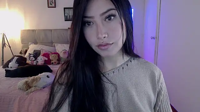 Emilyswan04 online show from January 24, 7:18 pm