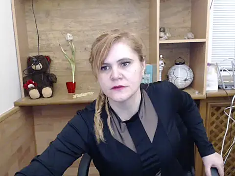 Snapshot of DaniellaKiss chatting on March 16, 6:23 pm DaniellaKiss online show from March 16, 6:23 pm